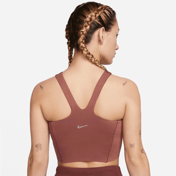 Nike Tops - Nike Yoga Luxe Cropped Dri-FIT tank